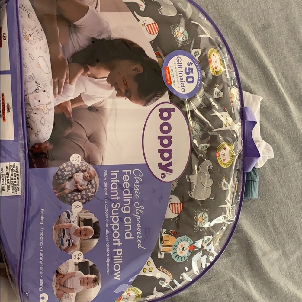 🌷Boppy Pillow w/cover